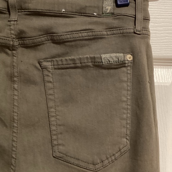 7 For All Mankind Olive Green Skinny Jean, Size 31 - Picture 7 of 15